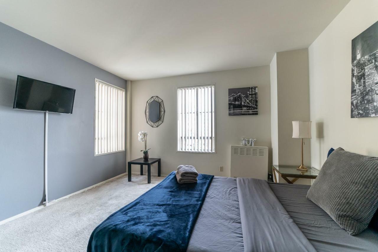 2 Bedroom Condo With A View Near The Grove Los Ángeles Exterior foto